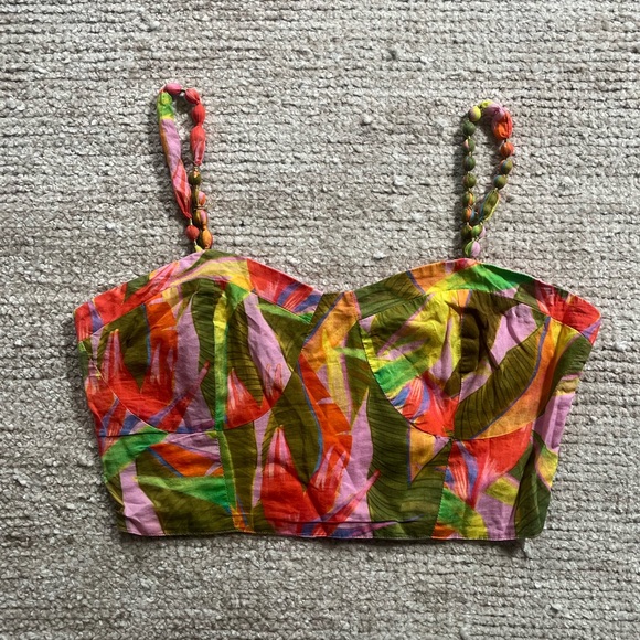 FARM Rio Top - Brand New Without Tags - Picture 3 of 10